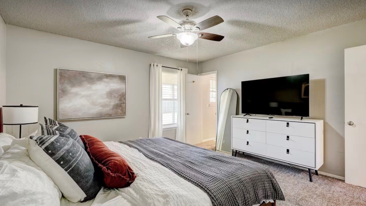 Photo of Bedroom in South Oklahoma City