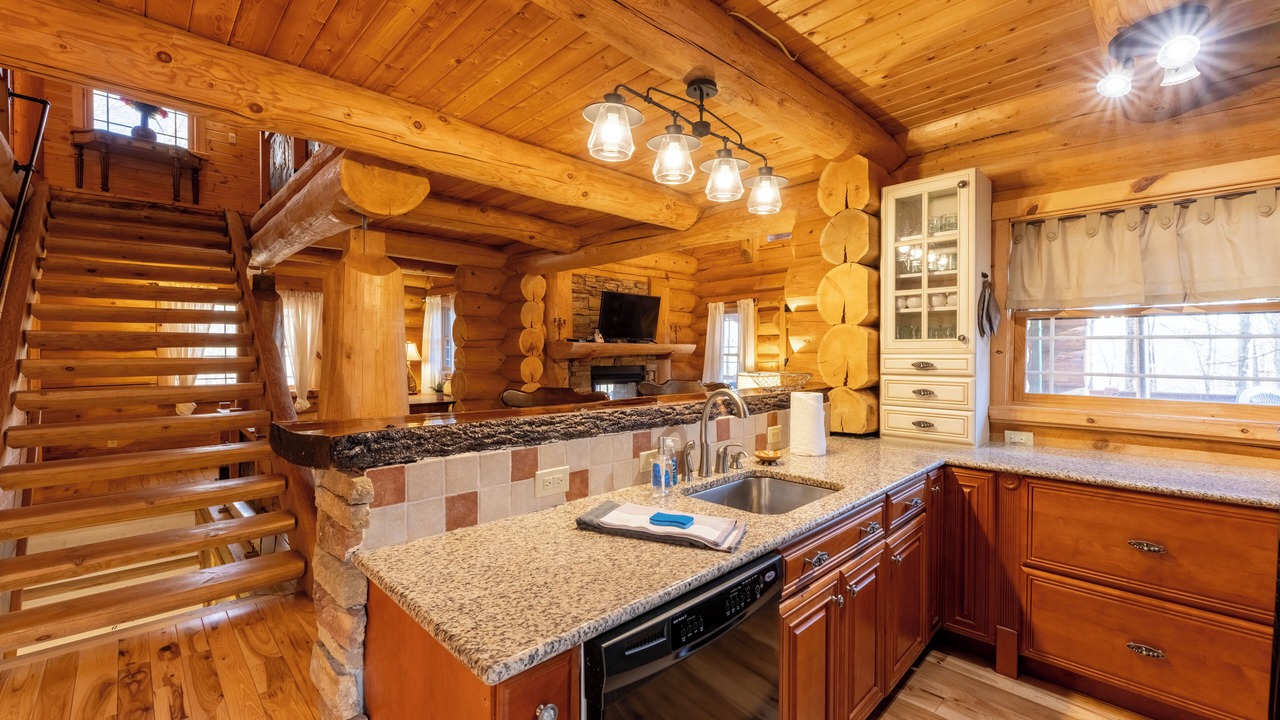 Photo of Kitchen in Slatyfork Farm