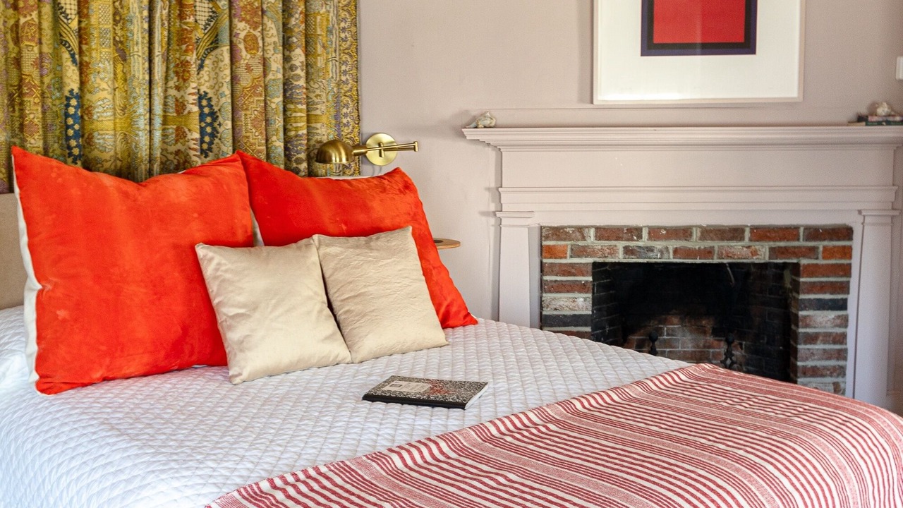 Photo of Bedroom in Waldoboro