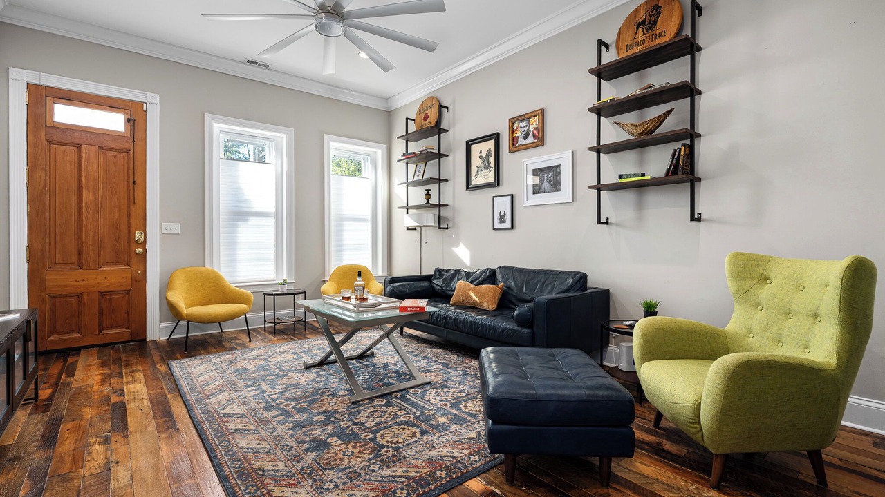 Photo of Livingroom in Phoenix Hill