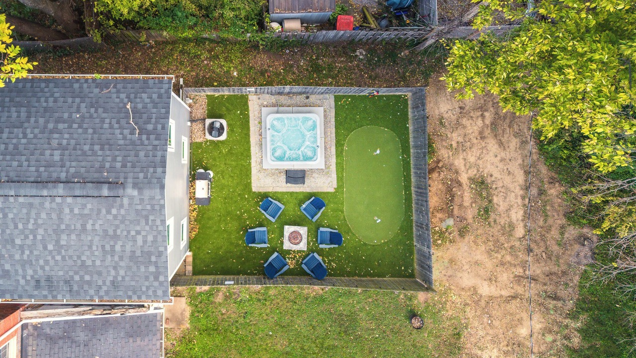 Photo of Outdoor in Phoenix Hill