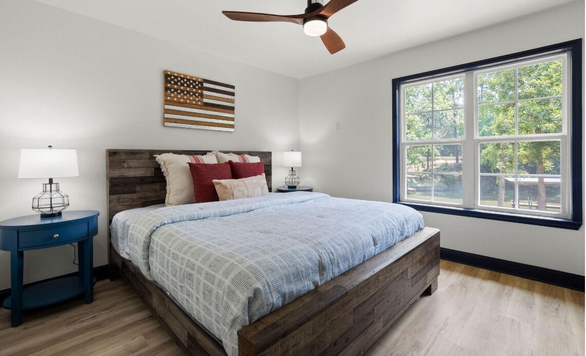 Photo of Bedroom in Pointblank
