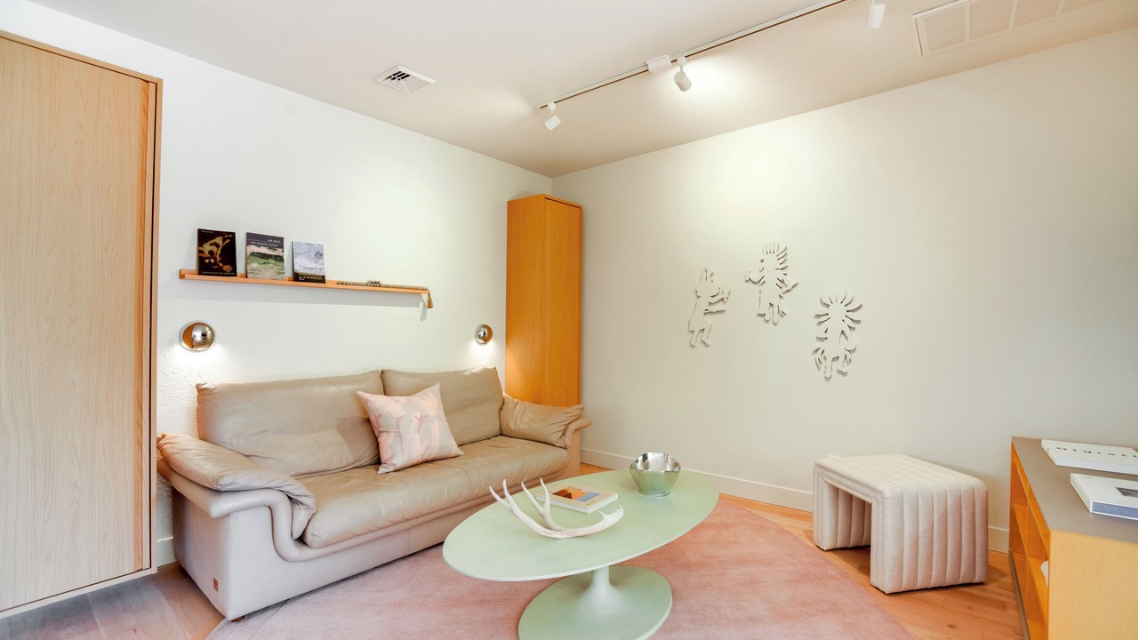 Photo of Livingroom in Southside