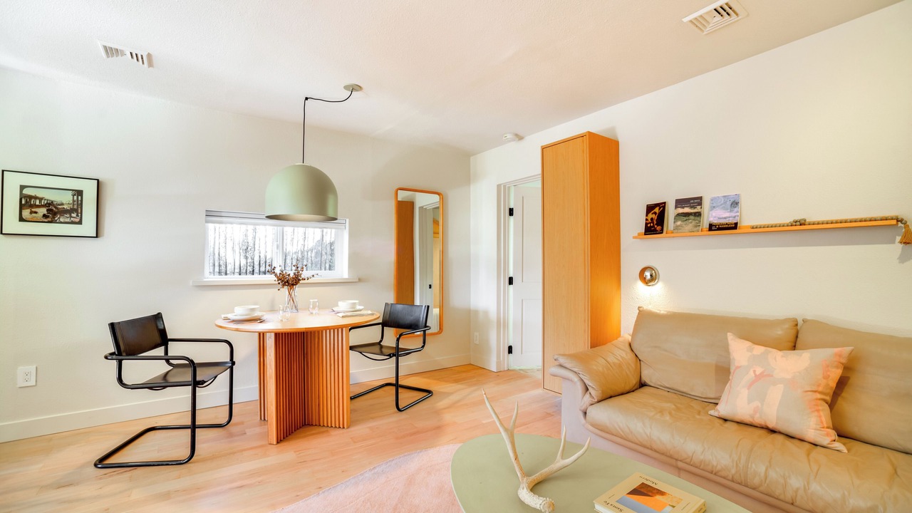 Photo of Livingroom in Southside