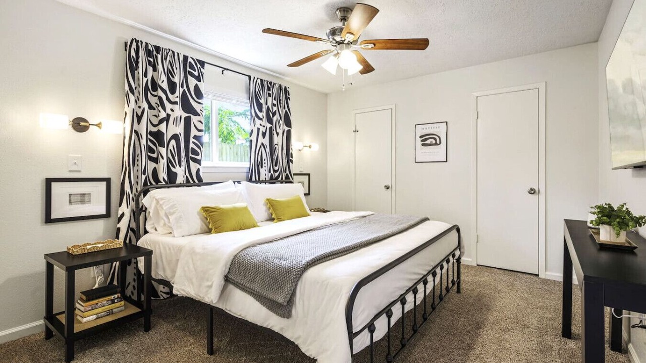 Photo of Bedroom in Atascocita