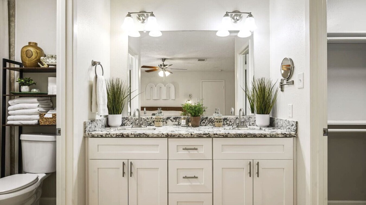 Photo of Bathroom in Atascocita