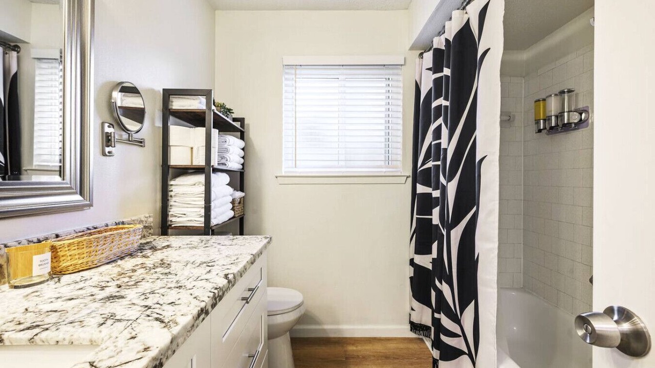 Photo of Bathroom in Atascocita