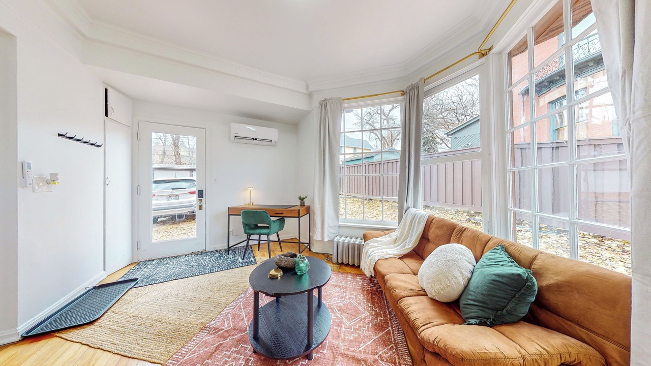 Photo of Livingroom in Lower Avenues