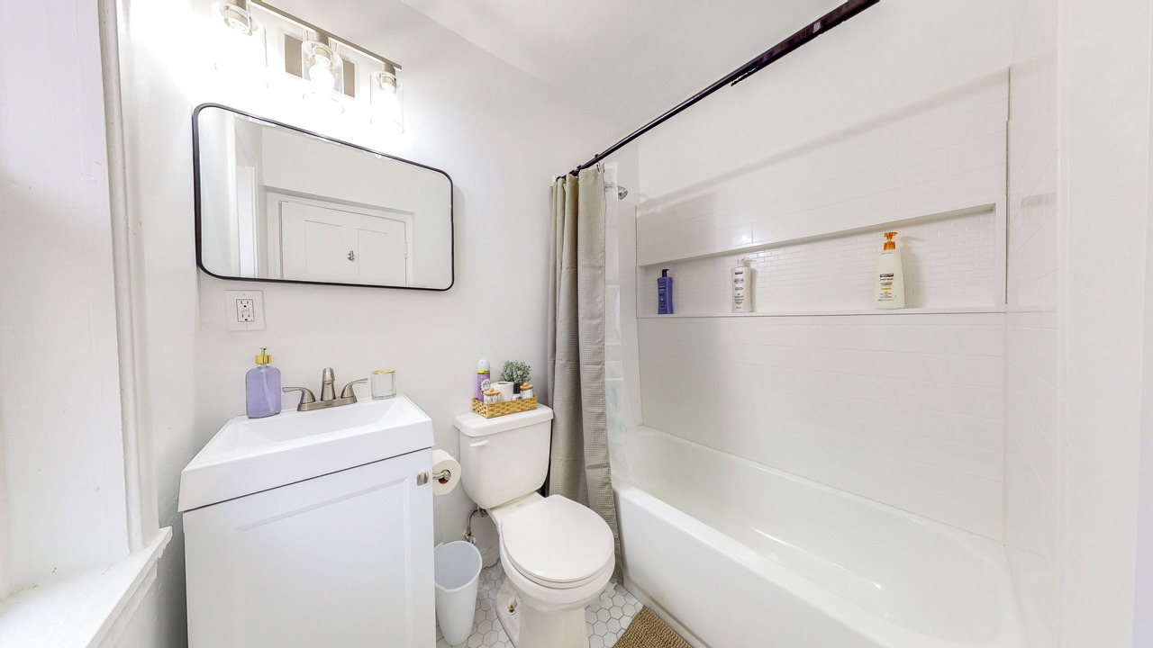 Photo of Bathroom in Lower Avenues