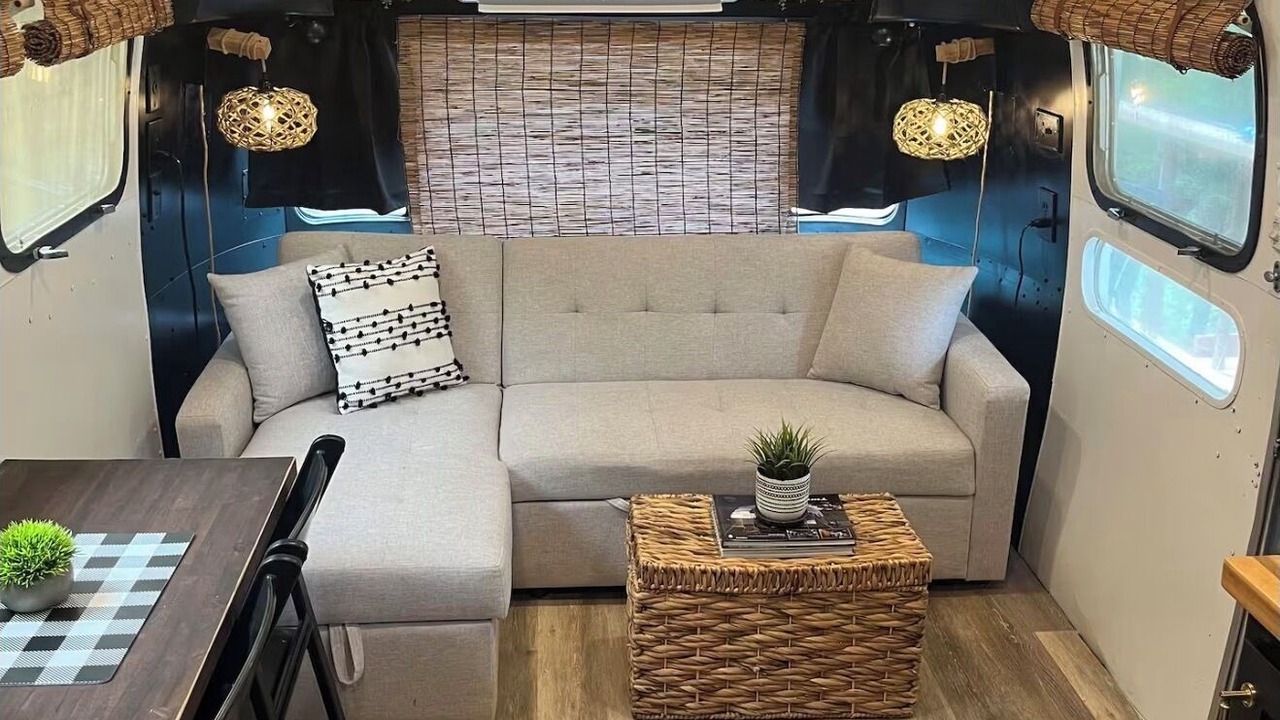 Photo of Livingroom in Honey Grove