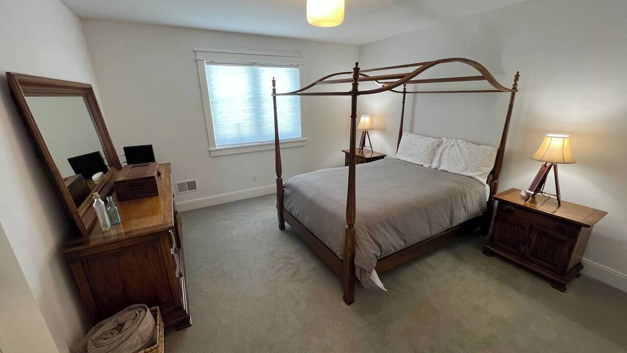 Photo of Bedroom in Middle Grove