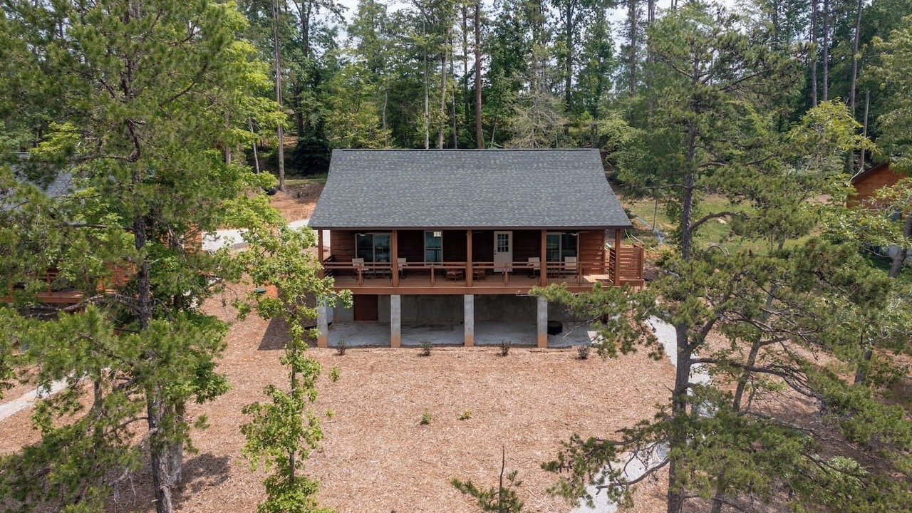Photo of Outdoor in Six Mile
