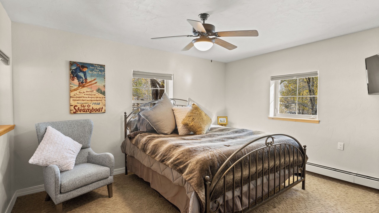 Photo of Bedroom in Silt