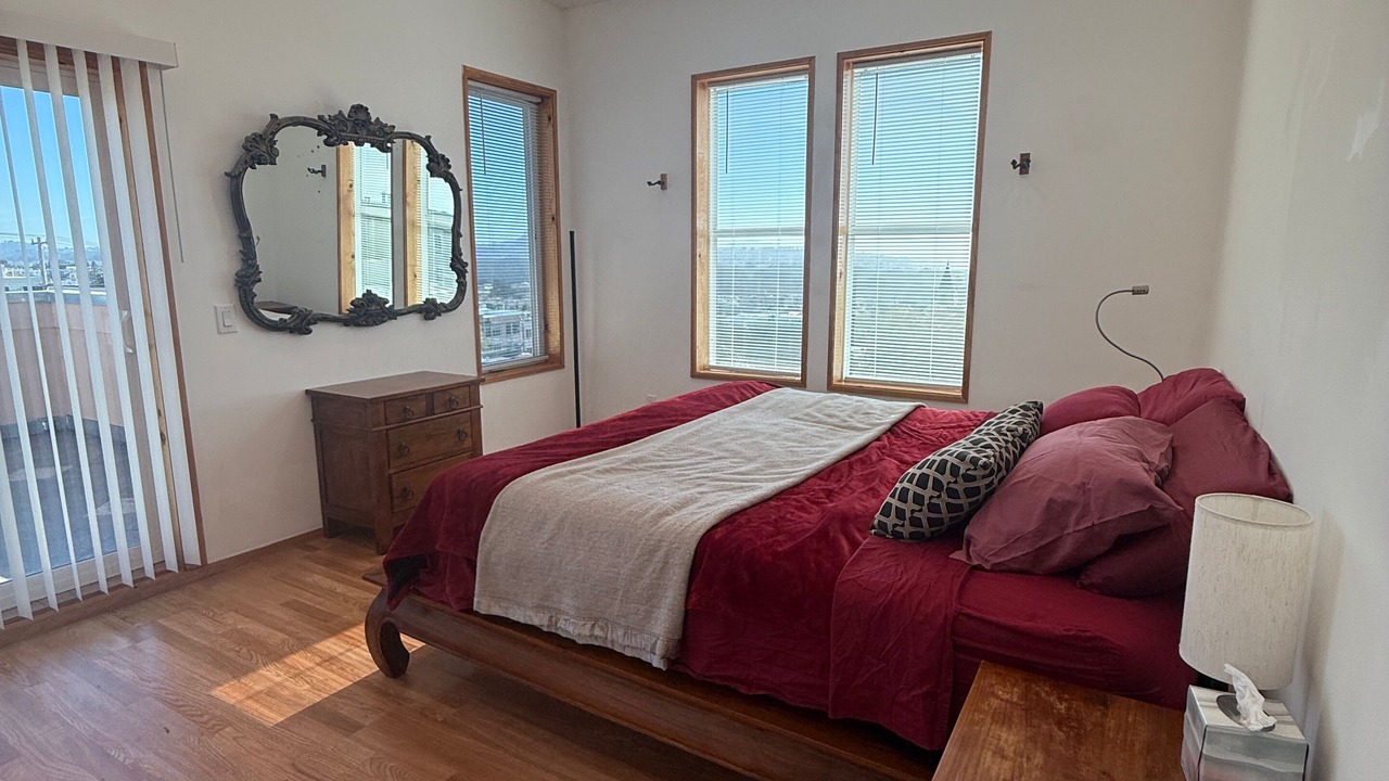 Photo of Bedroom in Outer Richmond