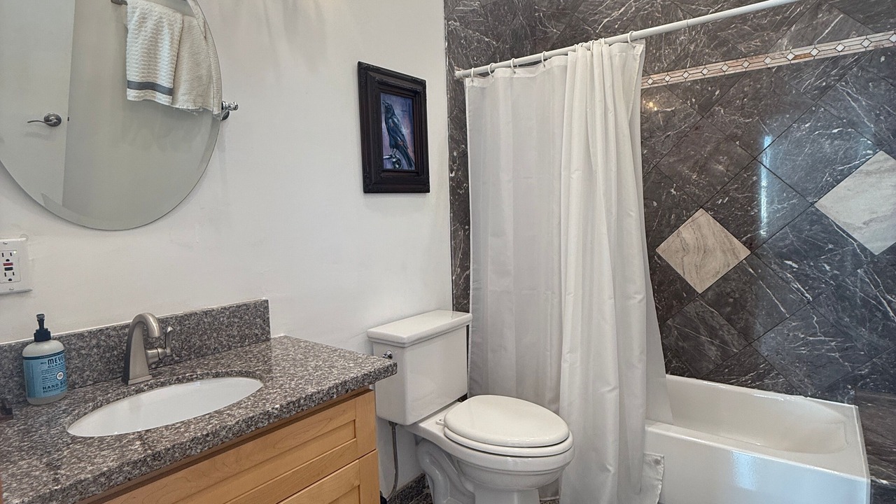 Photo of Bathroom in Outer Richmond