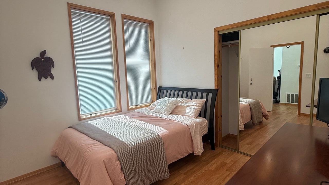Photo of Bedroom in Outer Richmond