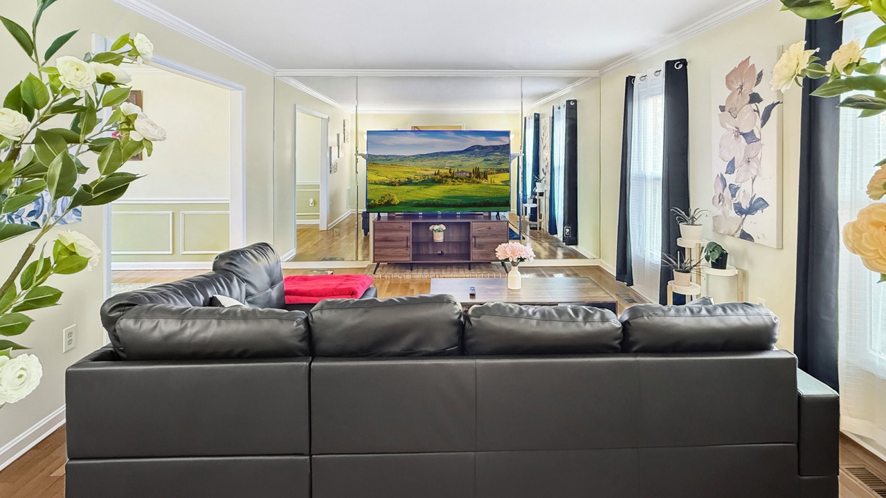 Photo of Livingroom in Langley Park