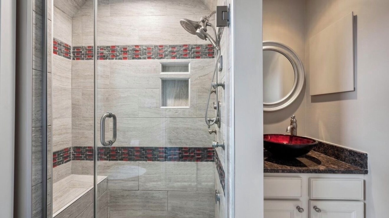 Photo of Bathroom in Langley Park