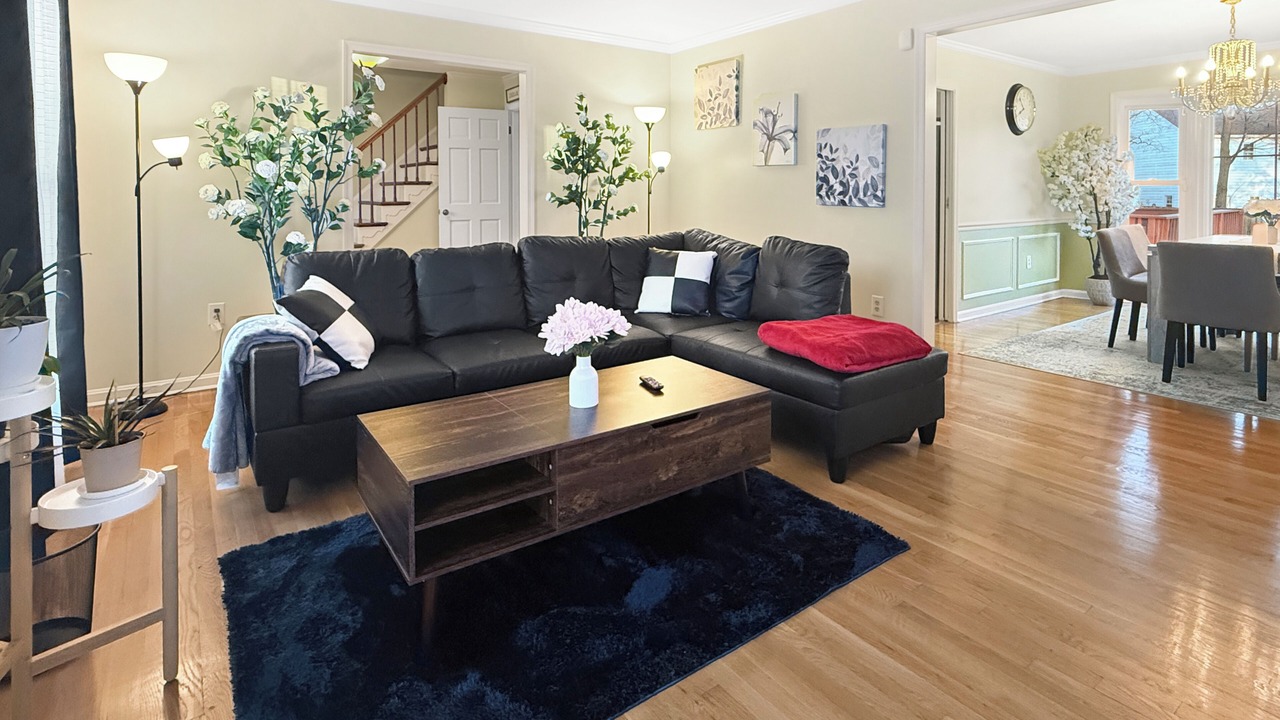 Photo of Livingroom in Langley Park