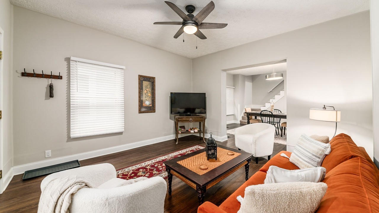 Photo of Livingroom in Old North Columbus