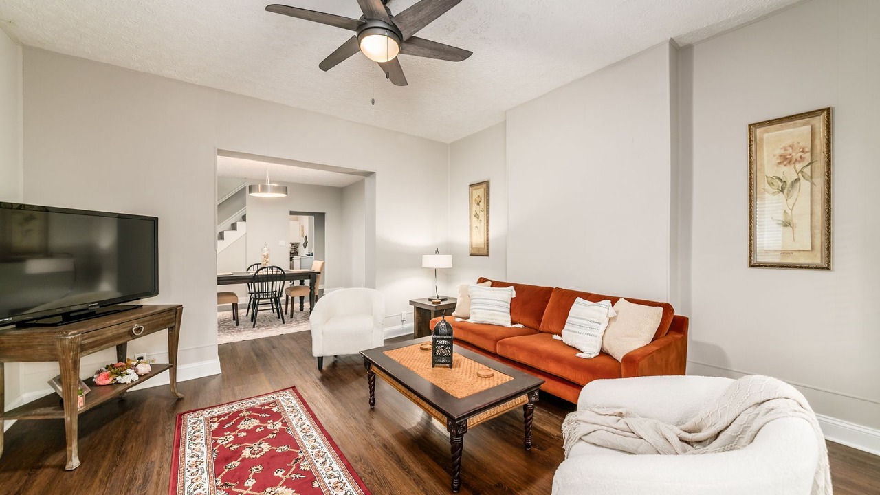 Photo of Livingroom in Old North Columbus