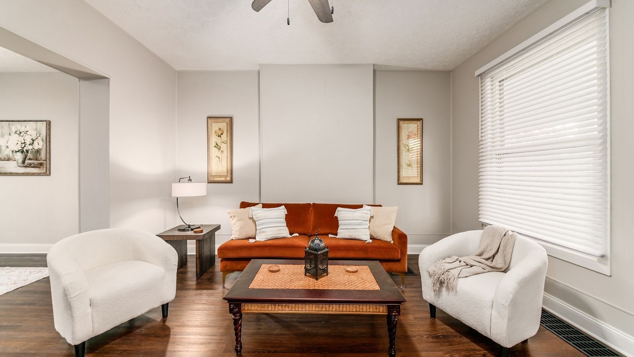 Photo of Livingroom in Old North Columbus