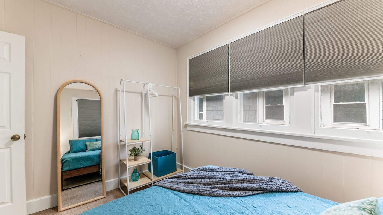 Photo of Bedroom in Old North Columbus