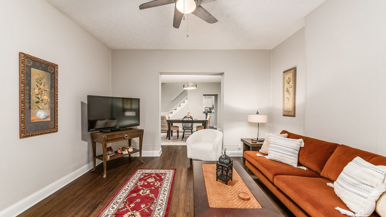 Photo of Livingroom in Old North Columbus