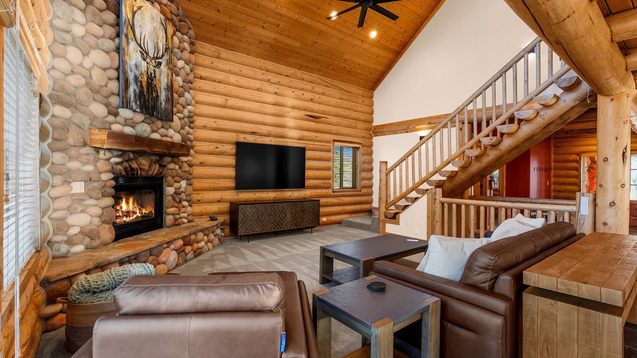 Photo of Livingroom in Summit Park