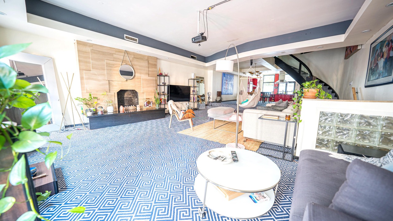Photo of Livingroom in Rose Hill