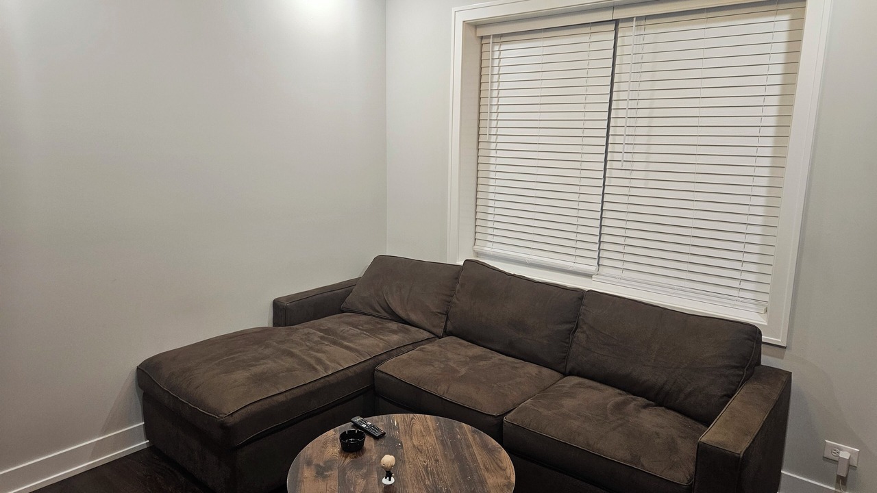 Photo of Livingroom in Heart of Chicago