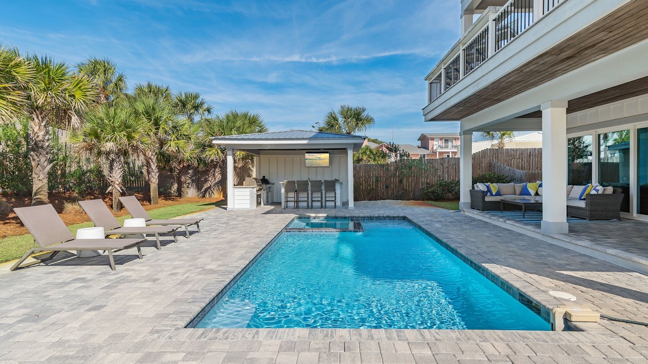 Photo of Others in Gulf Pines