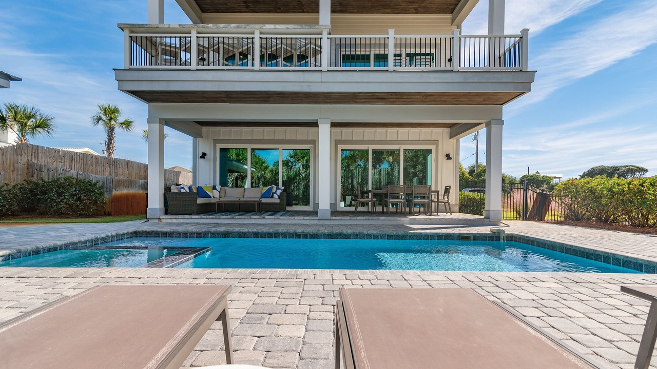 Photo of Others in Gulf Pines