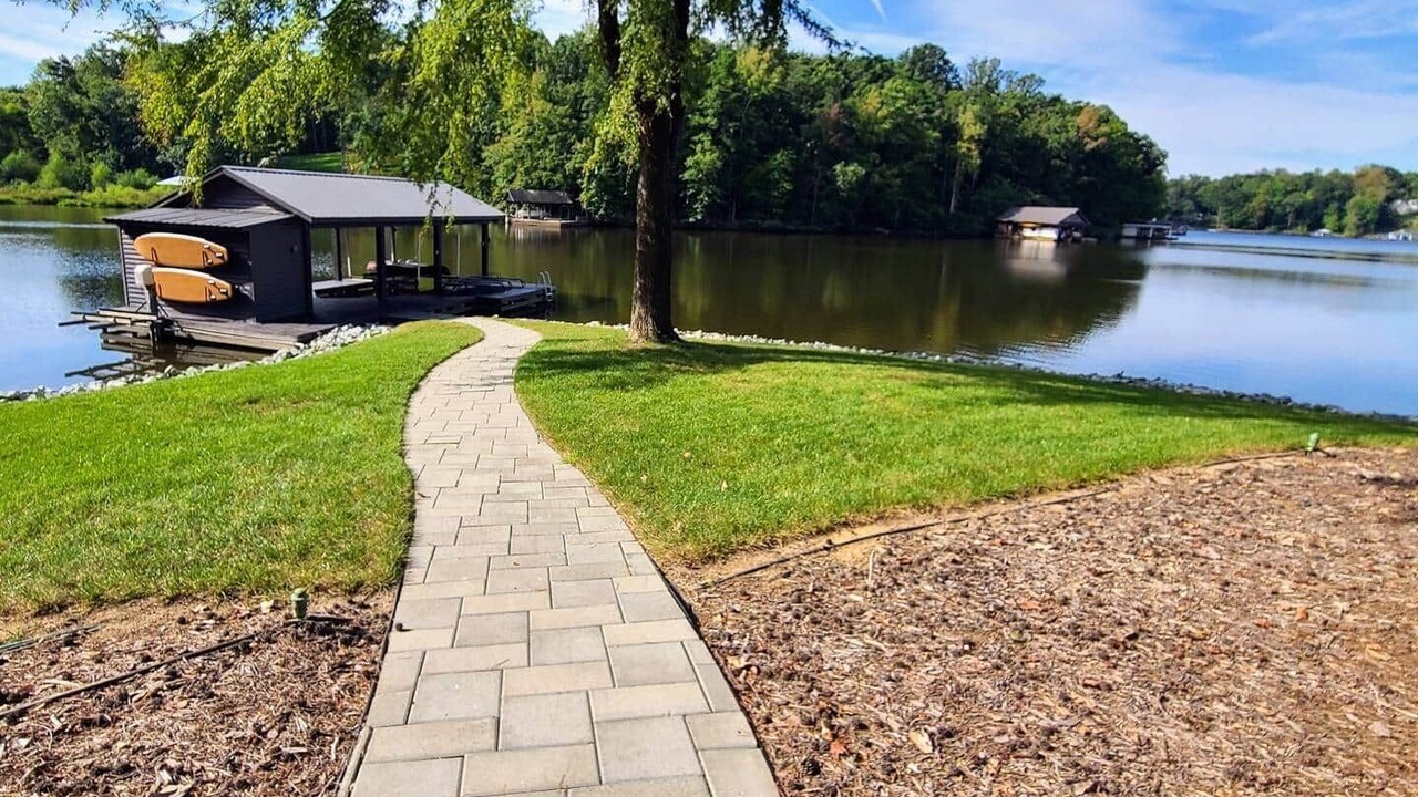 Photo of Outdoor in Roxboro