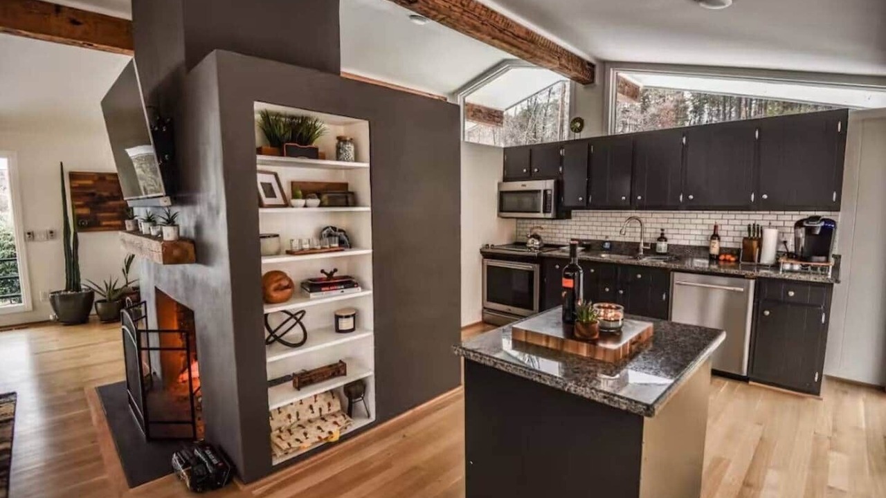 Photo of Kitchen in Roxboro