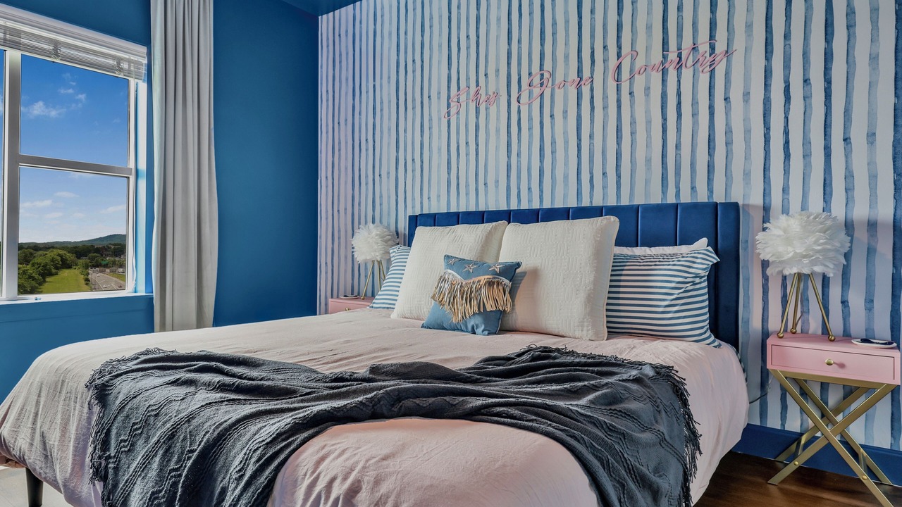 Photo of Bedroom in Eighth Avenue