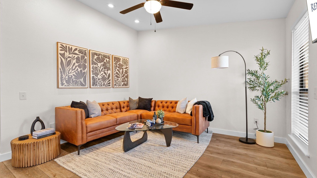 Photo of Livingroom in Kimberling City