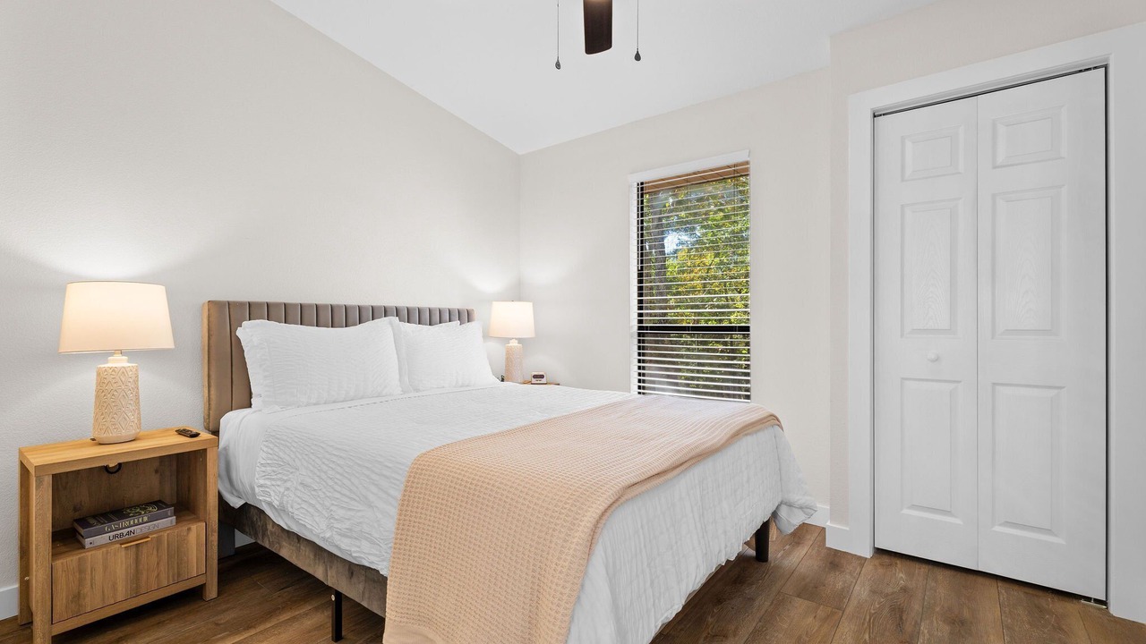 Photo of Bedroom in Kimberling City
