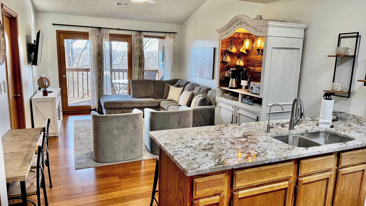 Photo of Livingroom in Notch Estates