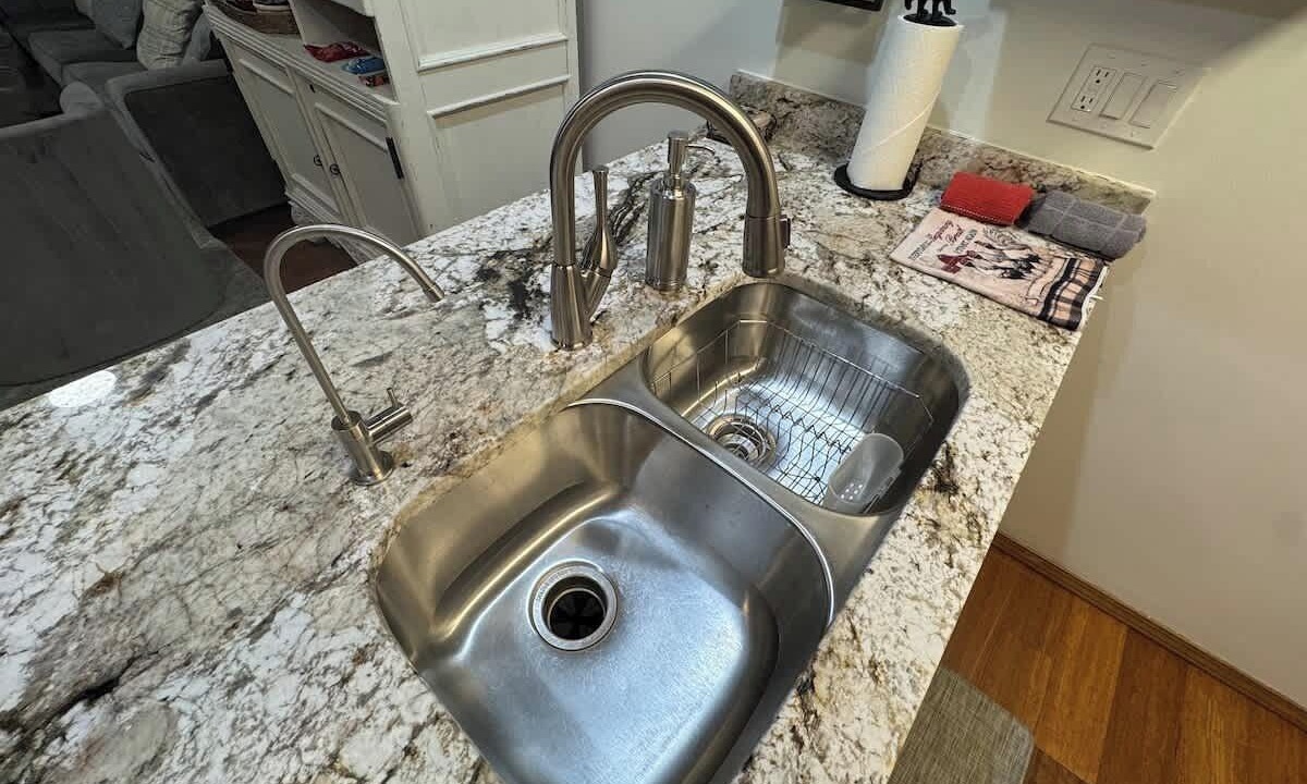 Photo of Others in Notch Estates