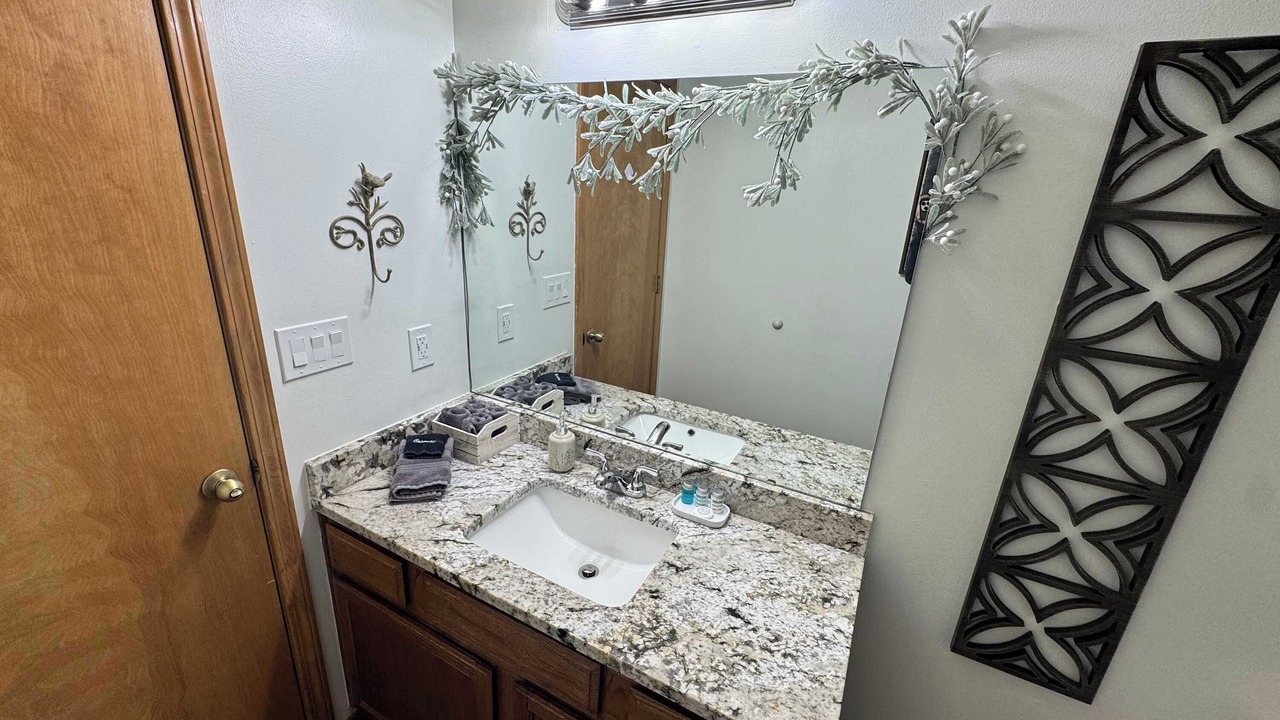 Photo of Bathroom in Notch Estates