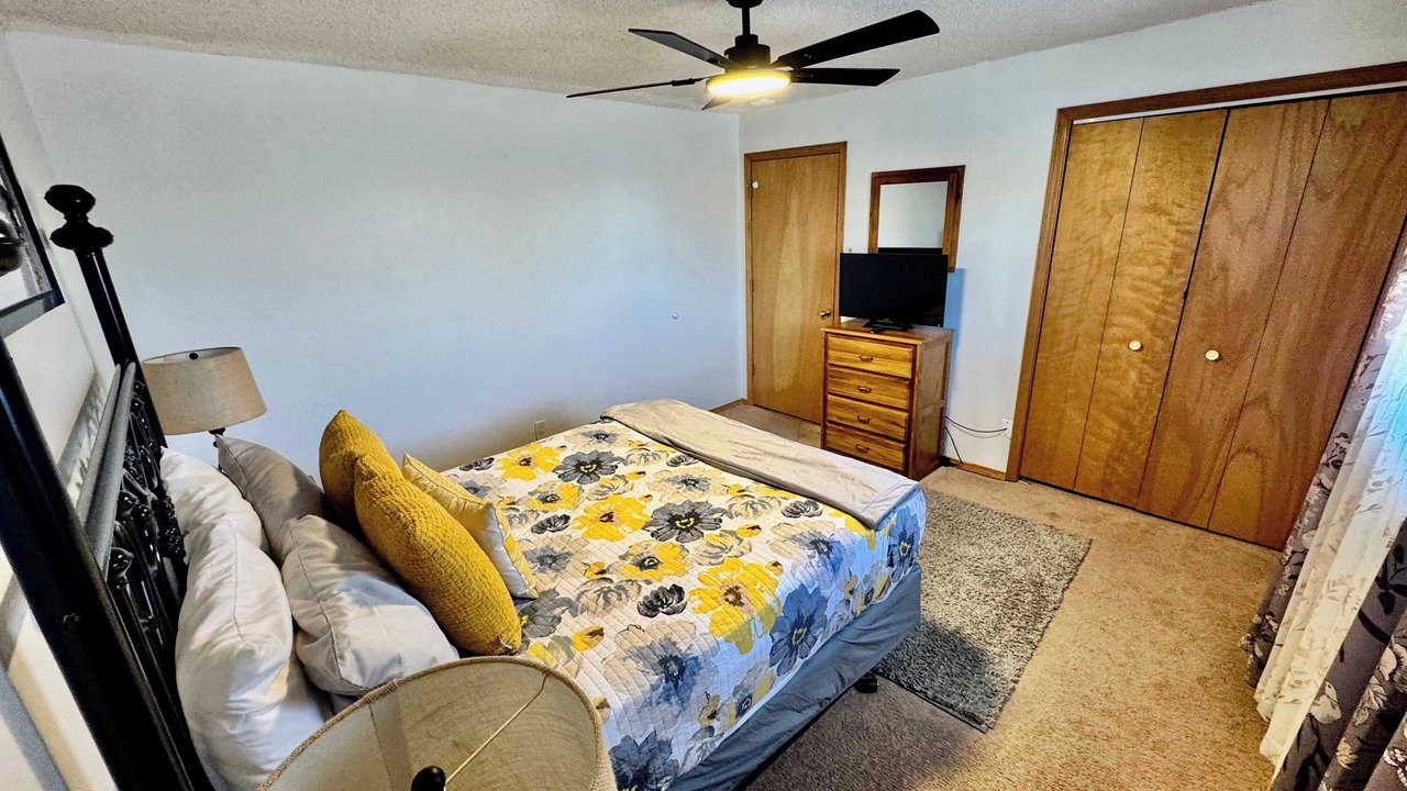 Photo of Bedroom in Notch Estates