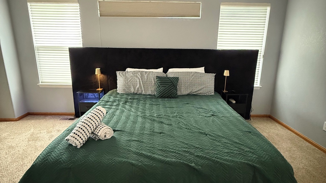 Photo of Bedroom in Aurora