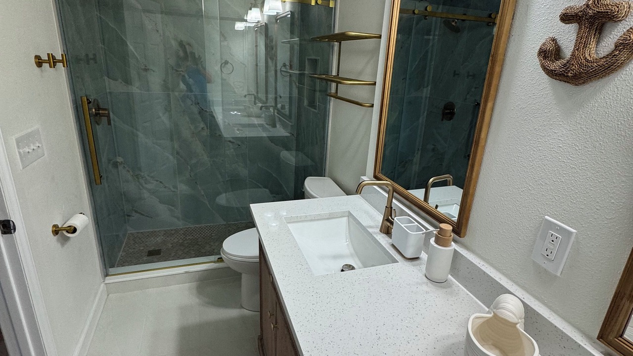 Photo of Bathroom in New Smyrna Beach