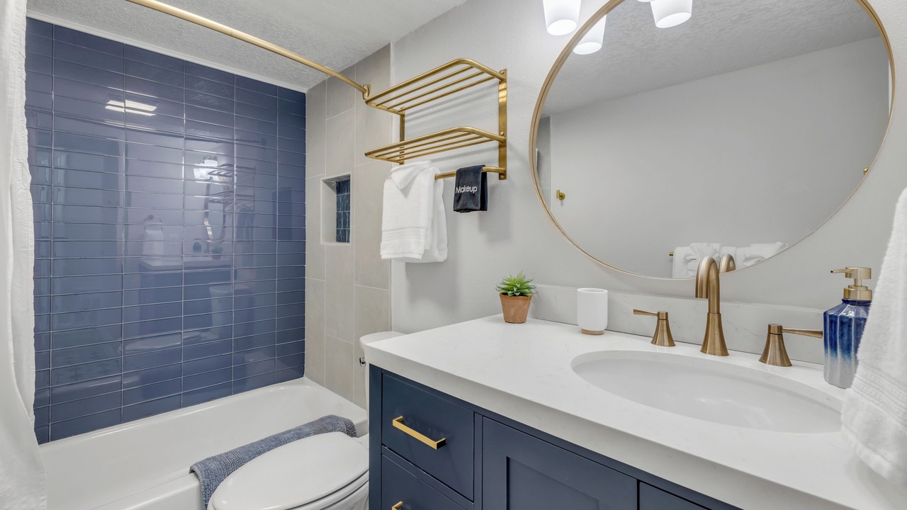 Photo of Bathroom in New Smyrna Beach