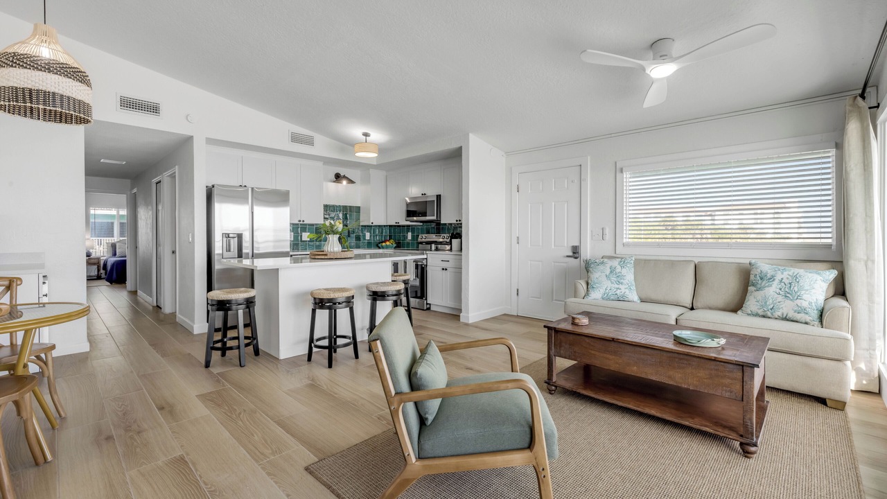 Photo of Livingroom in New Smyrna Beach