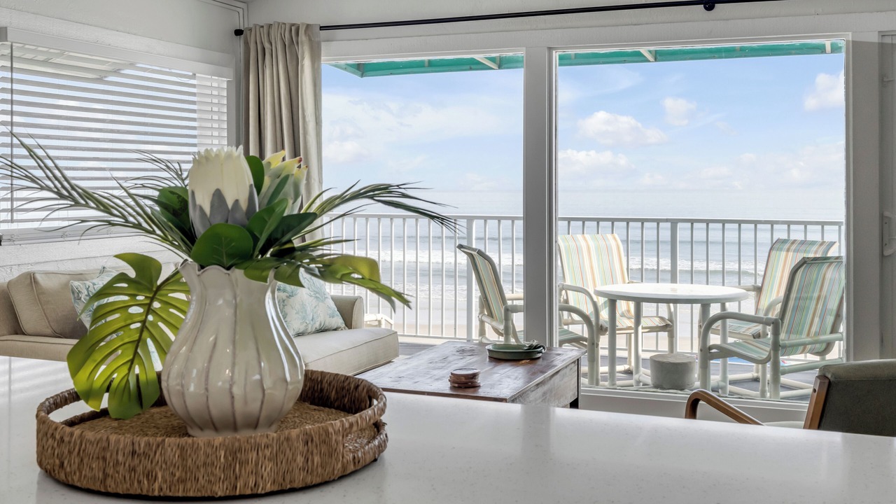 Photo of Livingroom in New Smyrna Beach