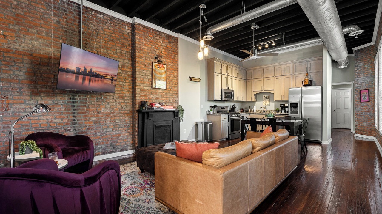 Photo of Livingroom in East Market District