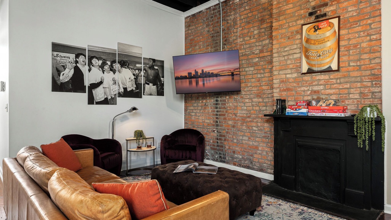 Photo of Livingroom in East Market District