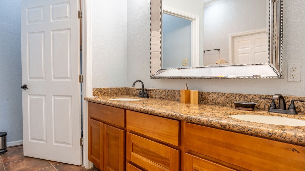 Photo of Bathroom in Marshall